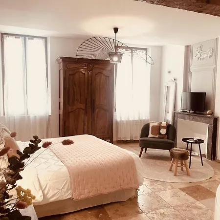 普罗旺斯暂停时光住宿加早餐旅馆 2* 佩尔纳勒丰泰纳